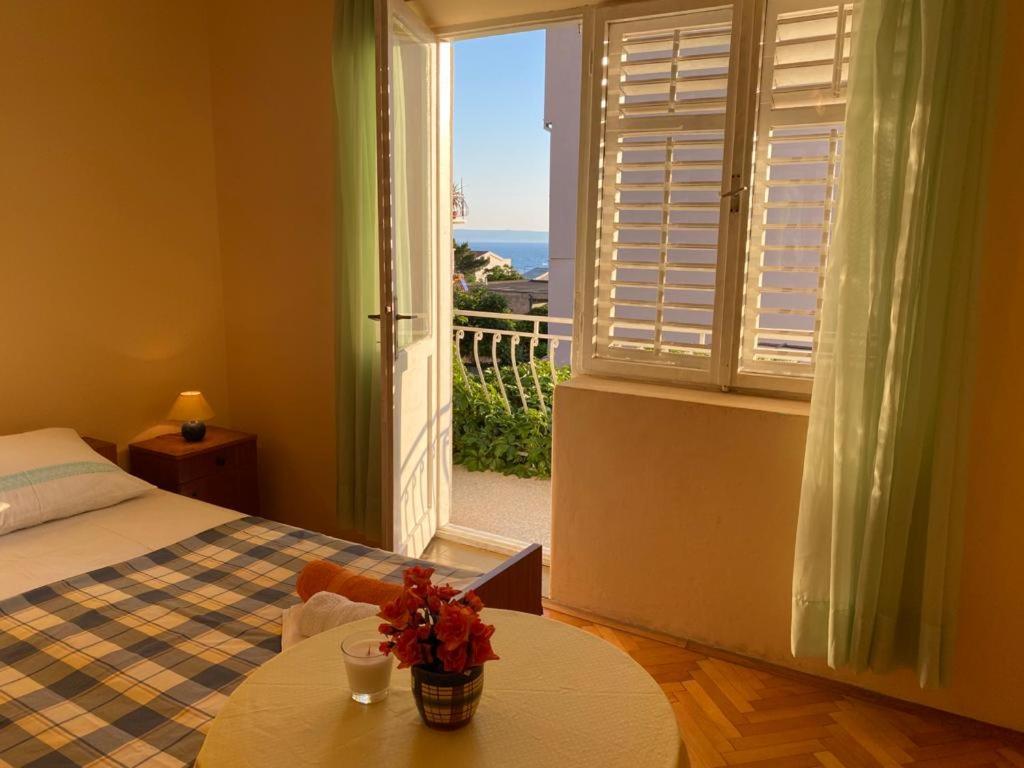 Apartment Matilda - Seaview & Parking Makarska Exterior foto
