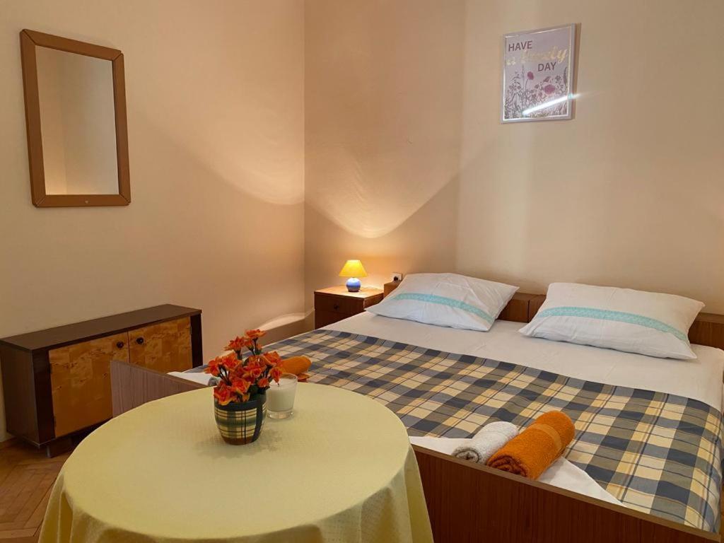 Apartment Matilda - Seaview & Parking Makarska Exterior foto