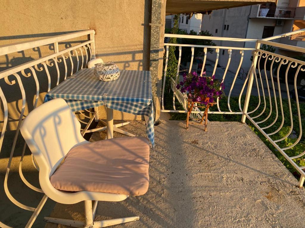 Apartment Matilda - Seaview & Parking Makarska Exterior foto